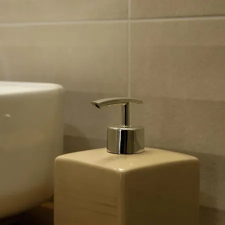 Frankie Sweet 4* نابولي