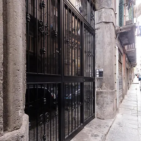 فندق مبيت وإفطار Frankie Sweet 4*